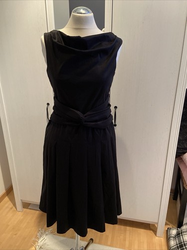 Schwarzes linien kleid u - schwarzes,