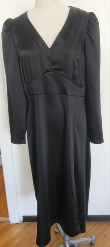 Zartes taftkleid neu - gr., 46